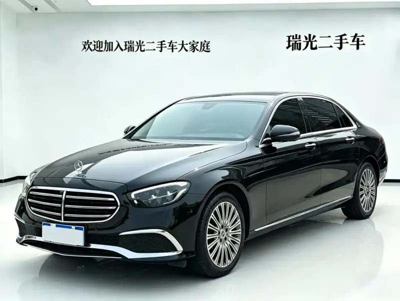 Mercedes-Benz E-Class, 2020 — фото 1
