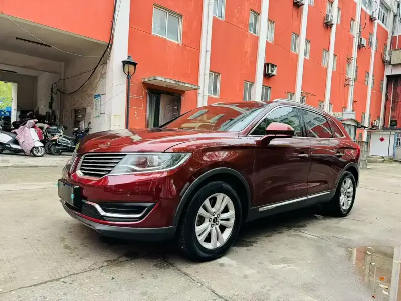 Lincoln MKX, 2017