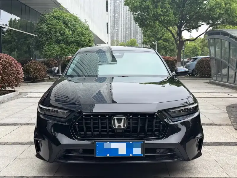 Honda Inspire, 2025 — фото 1