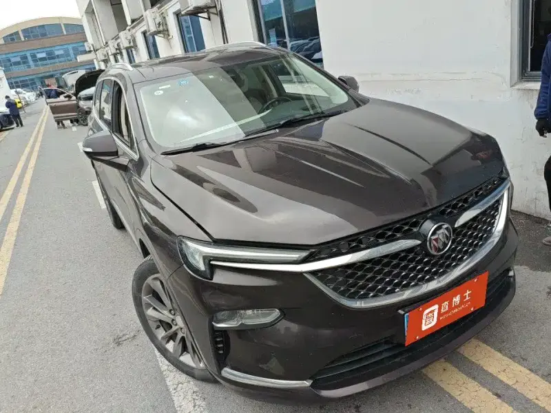 Buick Enclave, 2021