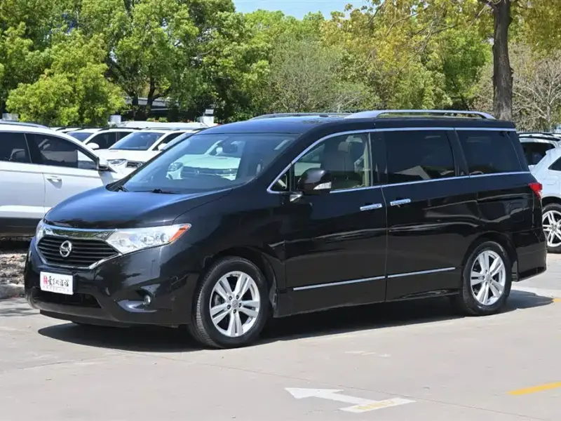 Nissan Quest, 2015
