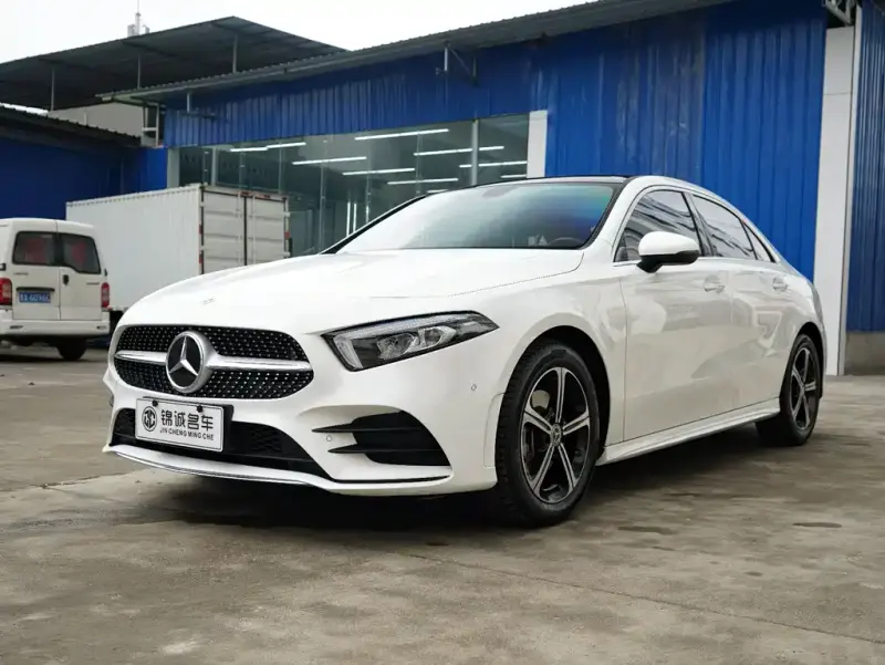 Mercedes-Benz A-Class, 2023 — фото 1