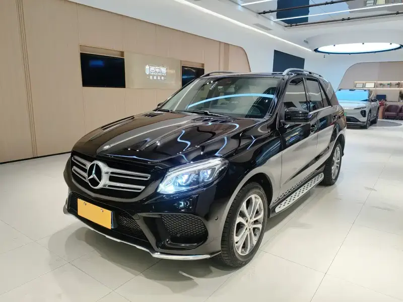 Mercedes-Benz GLE, 2017 — фото 1