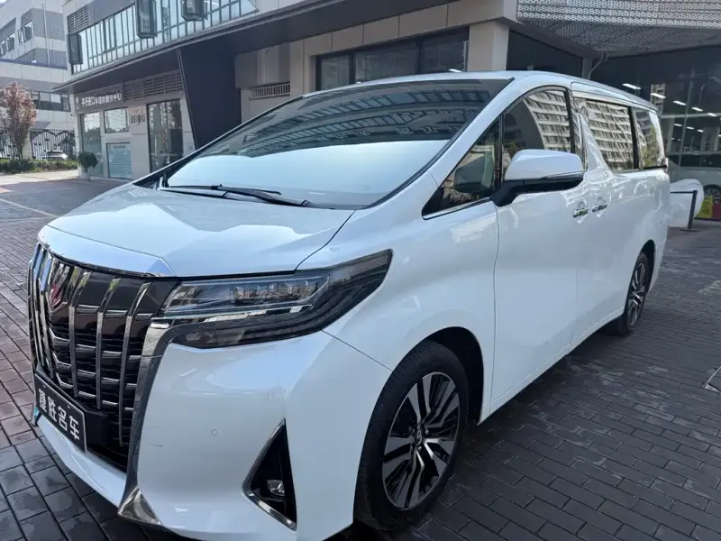 Toyota Alphard, 2018