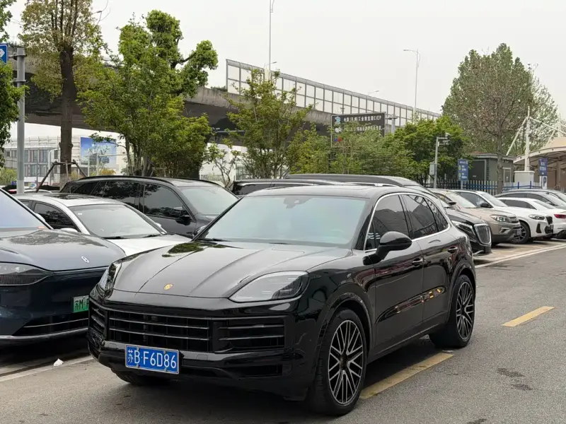 Porsche Cayenne, 2024