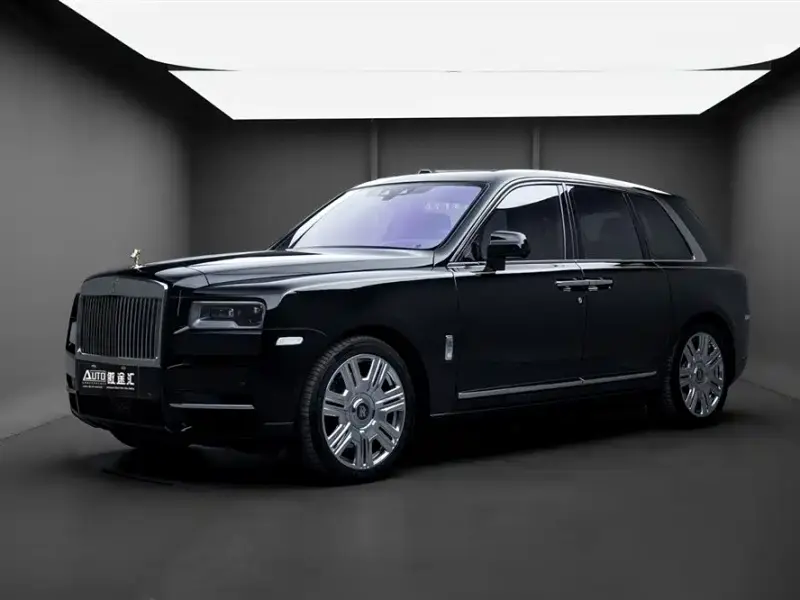 Rolls-Royce Cullinan, 2021