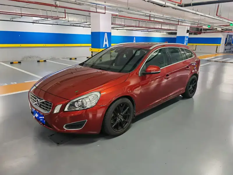Volvo V60, 2013