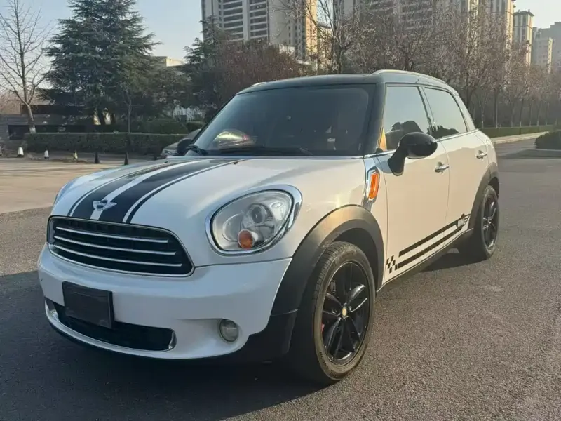 MINI Countryman, 2013