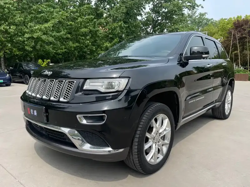 Jeep Grand Cherokee (Import), 2013