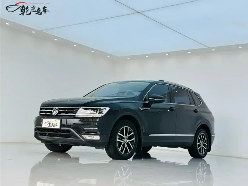 Volkswagen Tiguan L, 2018