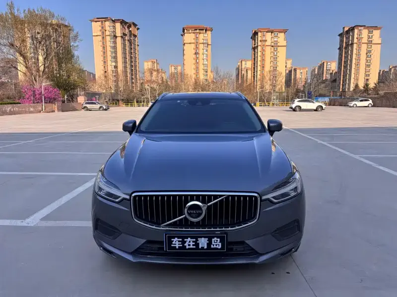 Volvo XC60, 2019 — фото 1