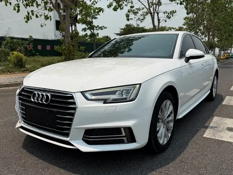 Audi A4L, 2019