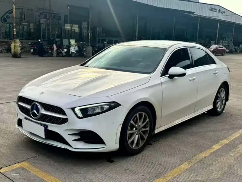 Mercedes-Benz A-Class, 2022 — фото 1