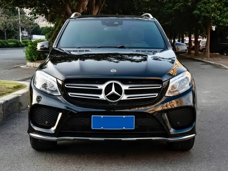 Mercedes-Benz GLE, 2017 — фото 1