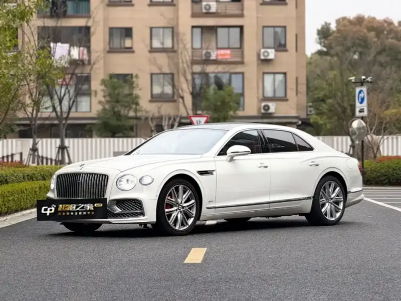 Bentley Flying Spur, 2022