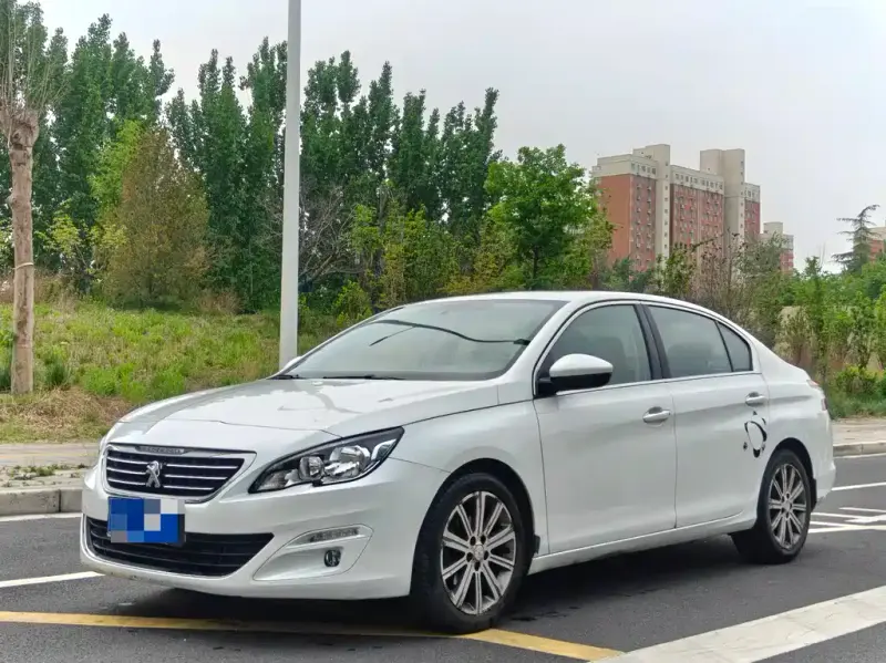 Peugeot 408, 2015
