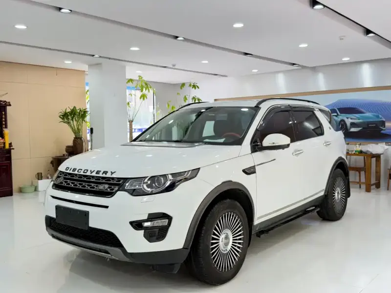 Land Rover Discovery Sport, 2017