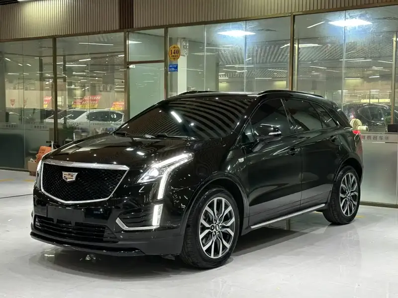 Cadillac XT5, 2022