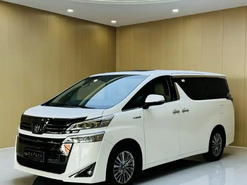 Toyota Vellfire, 2023 — фото 1