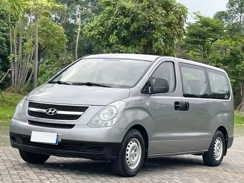 Hyundai H-1, 2013