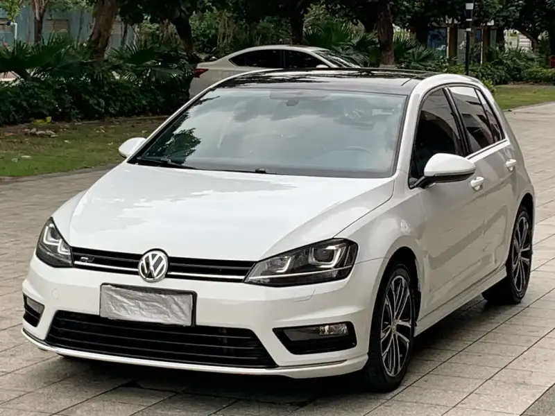 Volkswagen Golf, 2016