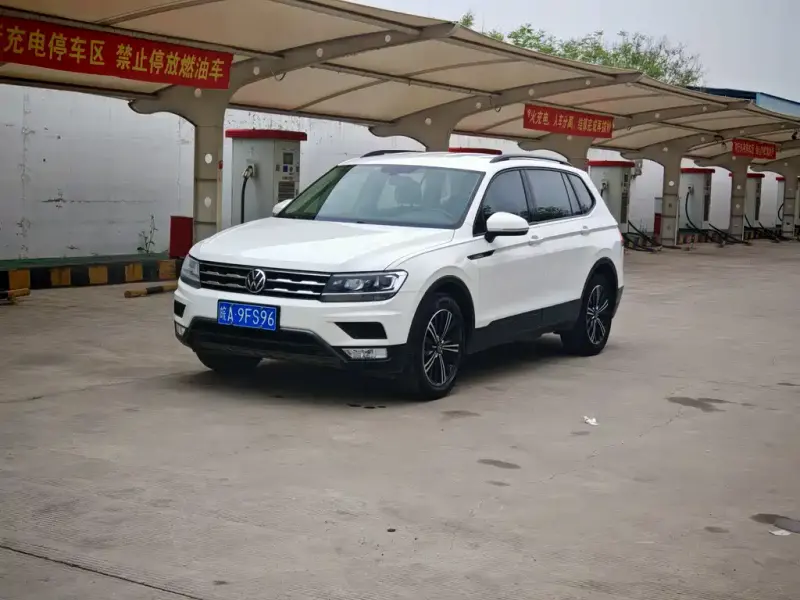 Volkswagen Tiguan L, 2021