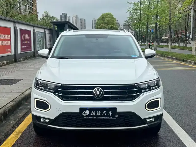 Volkswagen T-Roc, 2022