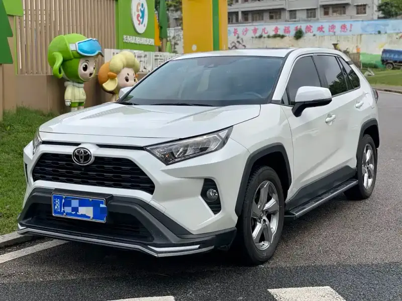 Toyota RAV4, 2021