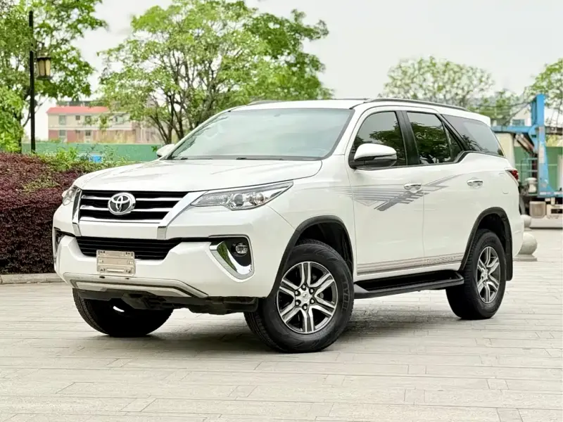Toyota Fortuner, 2018
