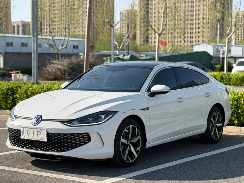 Volkswagen Lamando, 2023