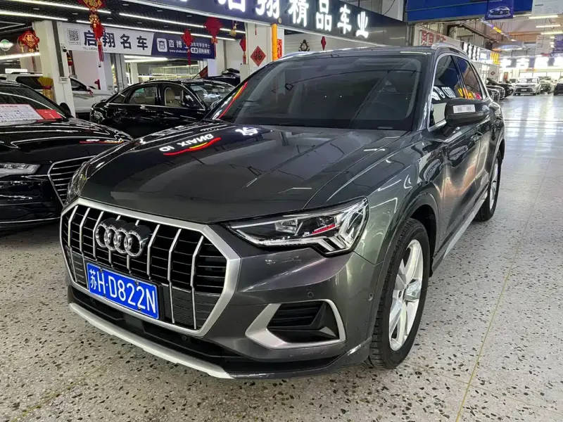 Audi Q3, 2022