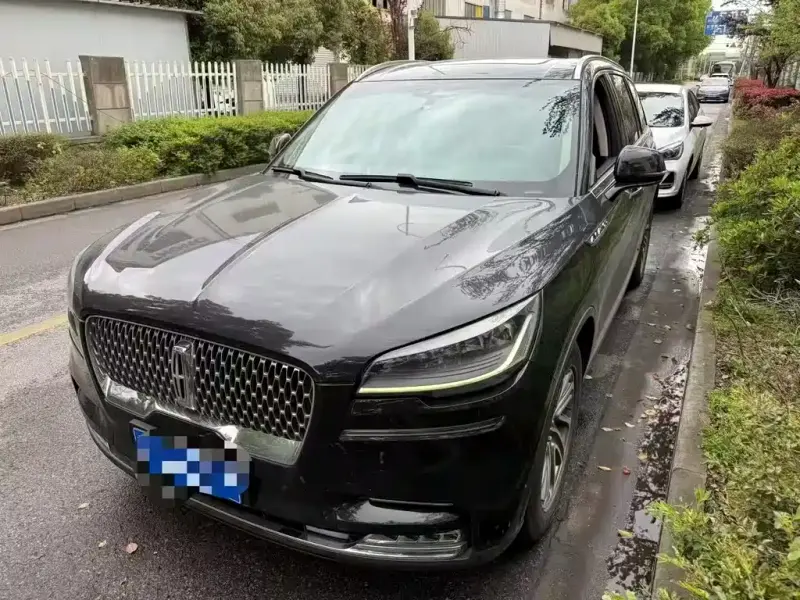 Lincoln Aviator, 2022