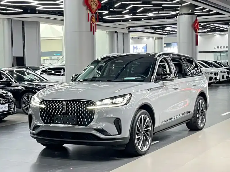 Lincoln Aviator, 2024