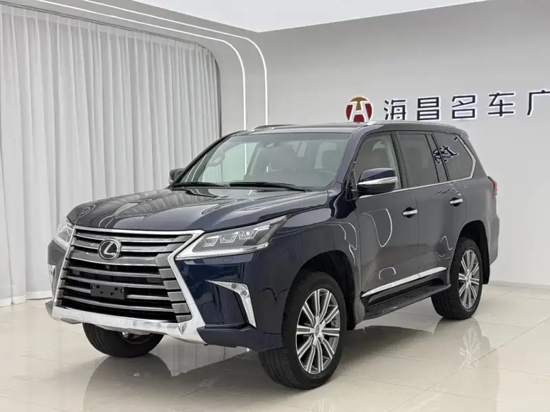 Lexus LX, 2017