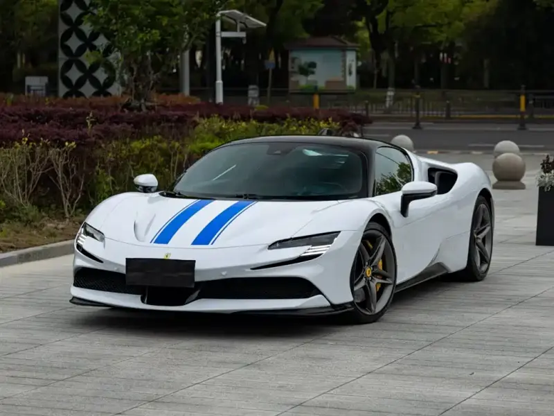 Ferrari SF90, 2023 — фото 1