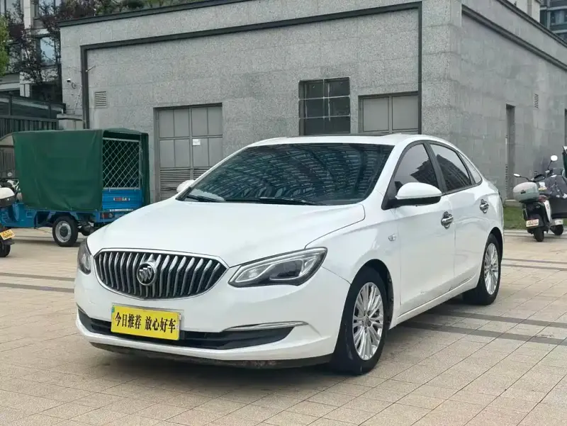 Buick Excelle, 2017