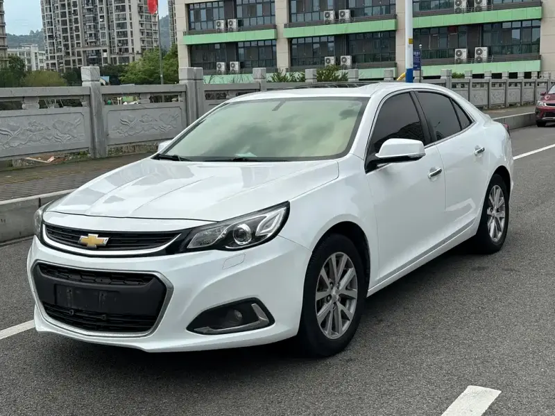 Chevrolet Malibu, 2018 — фото 1