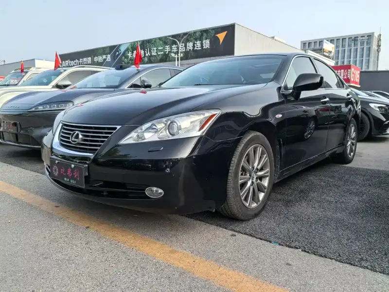 Lexus ES, 2008