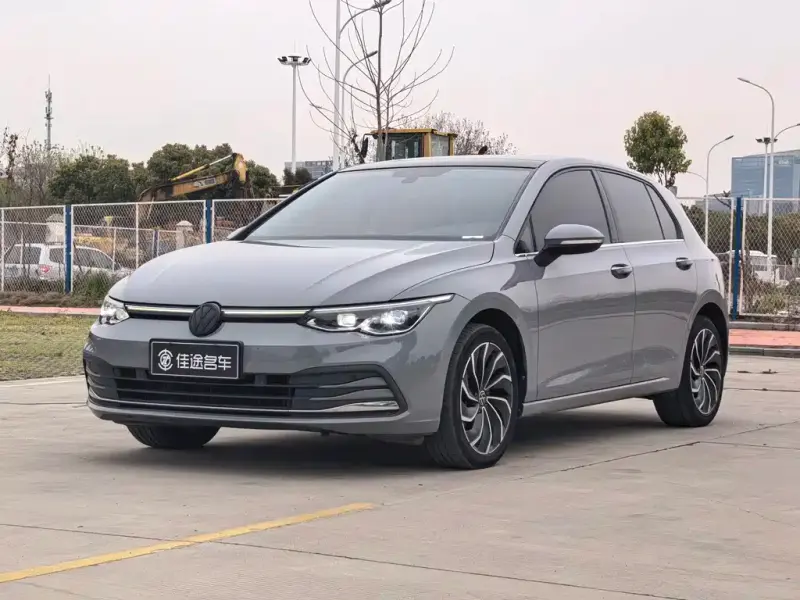 Volkswagen Golf, 2021
