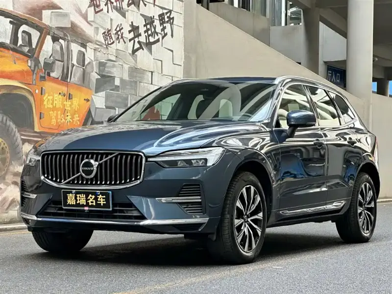 Volvo XC60, 2025 — фото 1