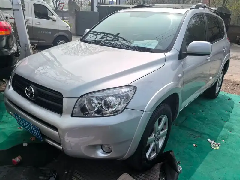 Toyota RAV4, 2008