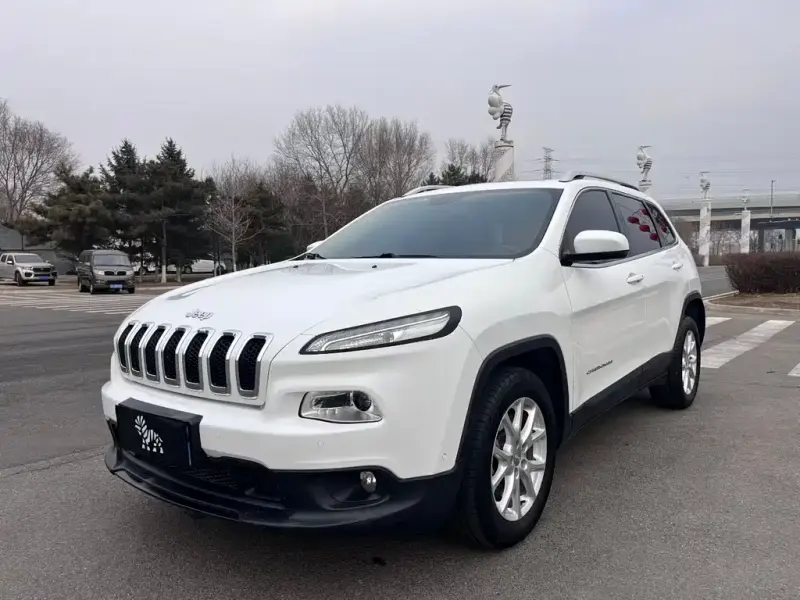 Jeep Cherokee, 2016