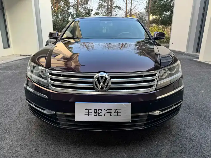 Volkswagen Phaeton, 2011