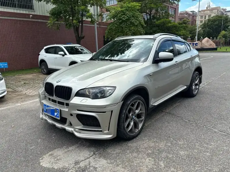 BMW X6, 2011