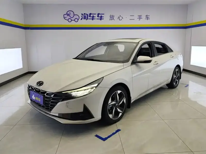 Hyundai Elantra, 2021