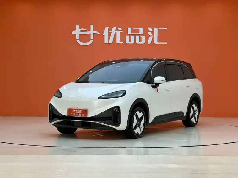ARCFOX Kaola, 2025