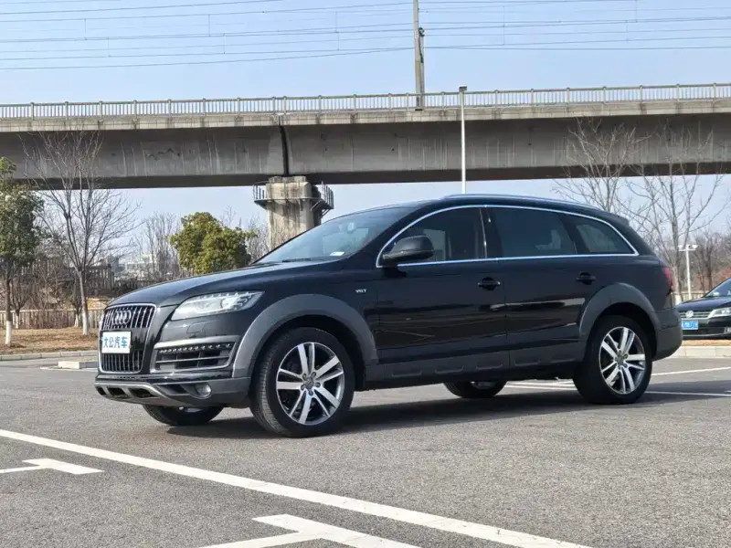 Audi Q7, 2015 — фото 1