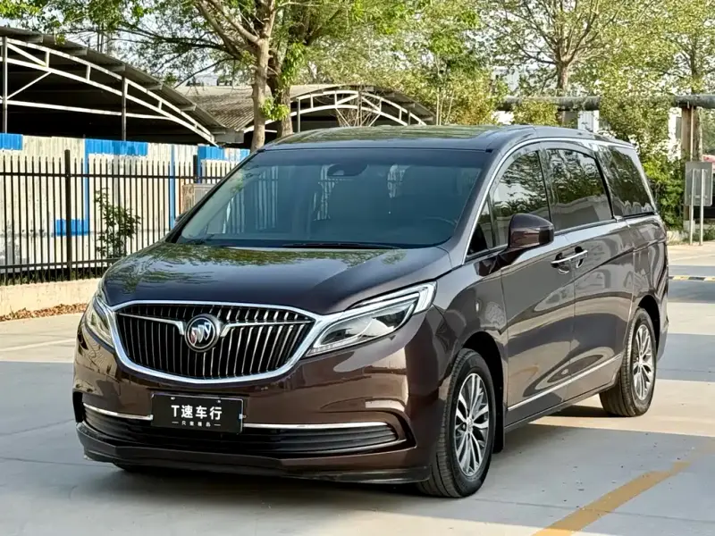 Buick GL8, 2019