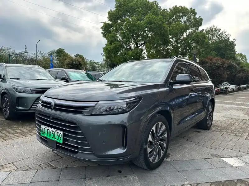 AITO M7, 2025