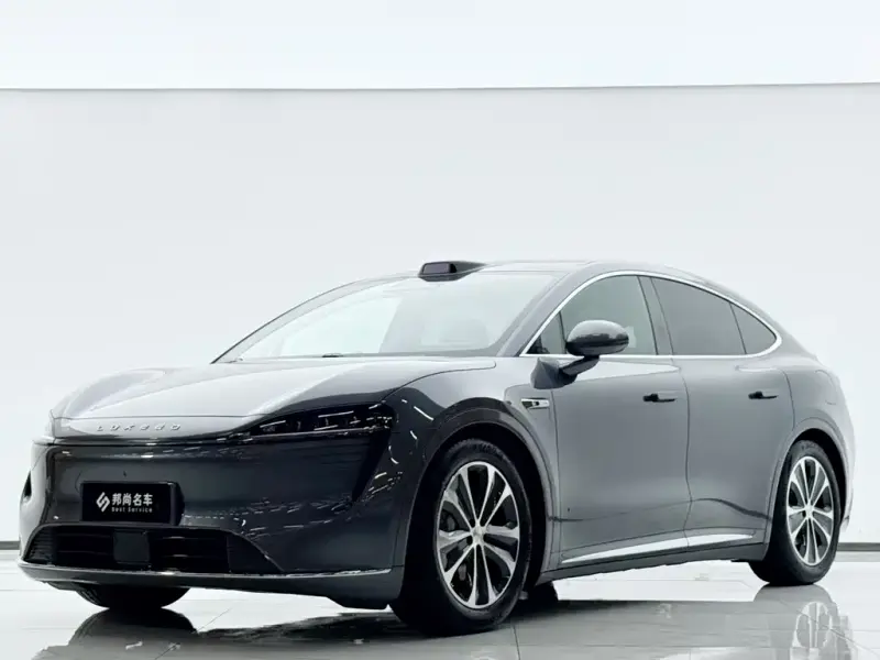 Luxeed Zhijie R7, 2025